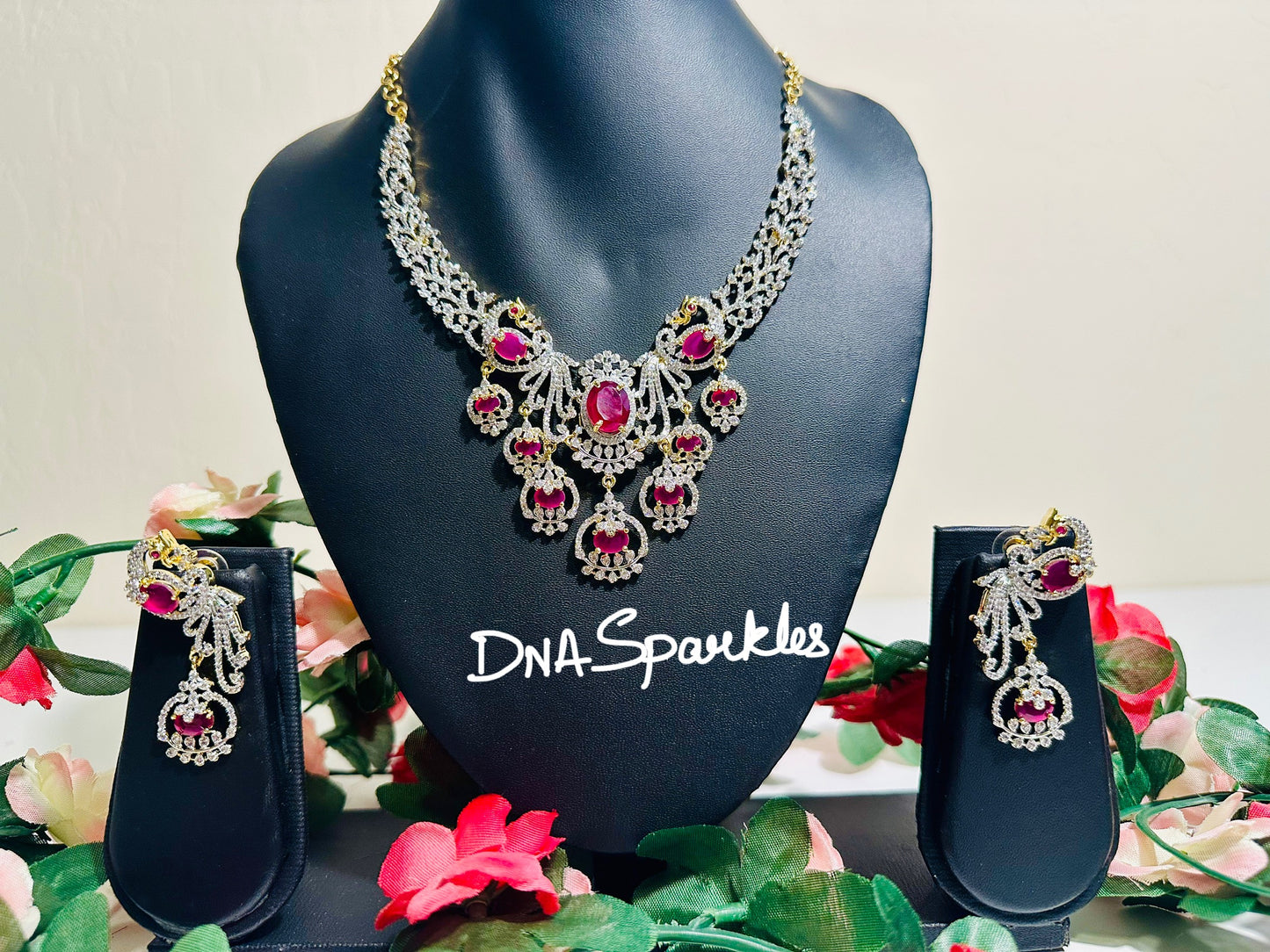 Peacock white stone Necklace
