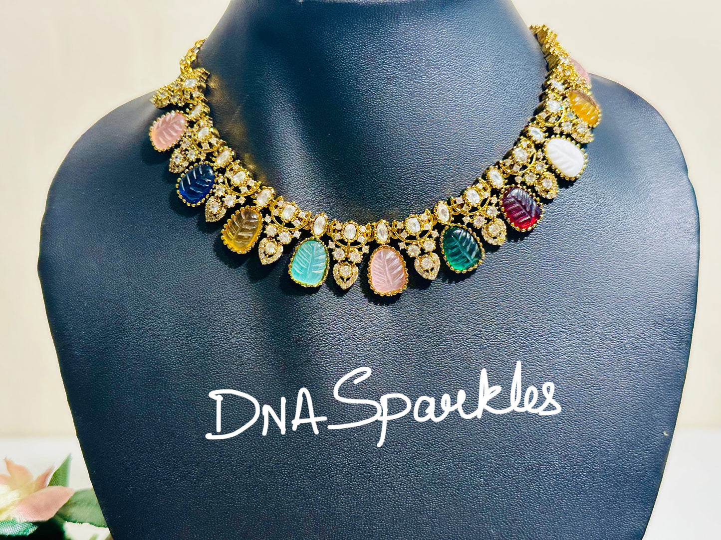Light Weight Multicolour Necklace
