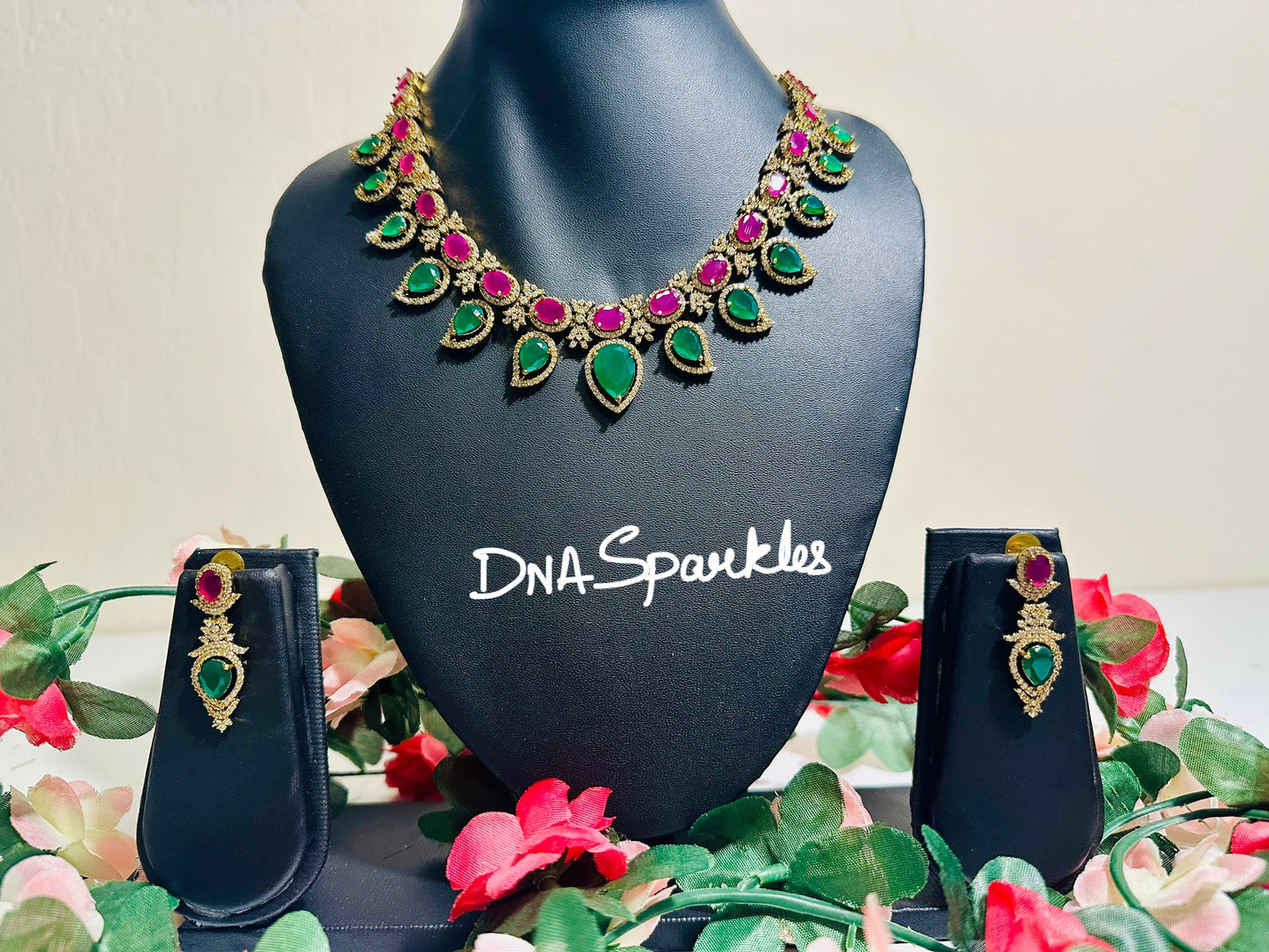 Mango Design Necklace